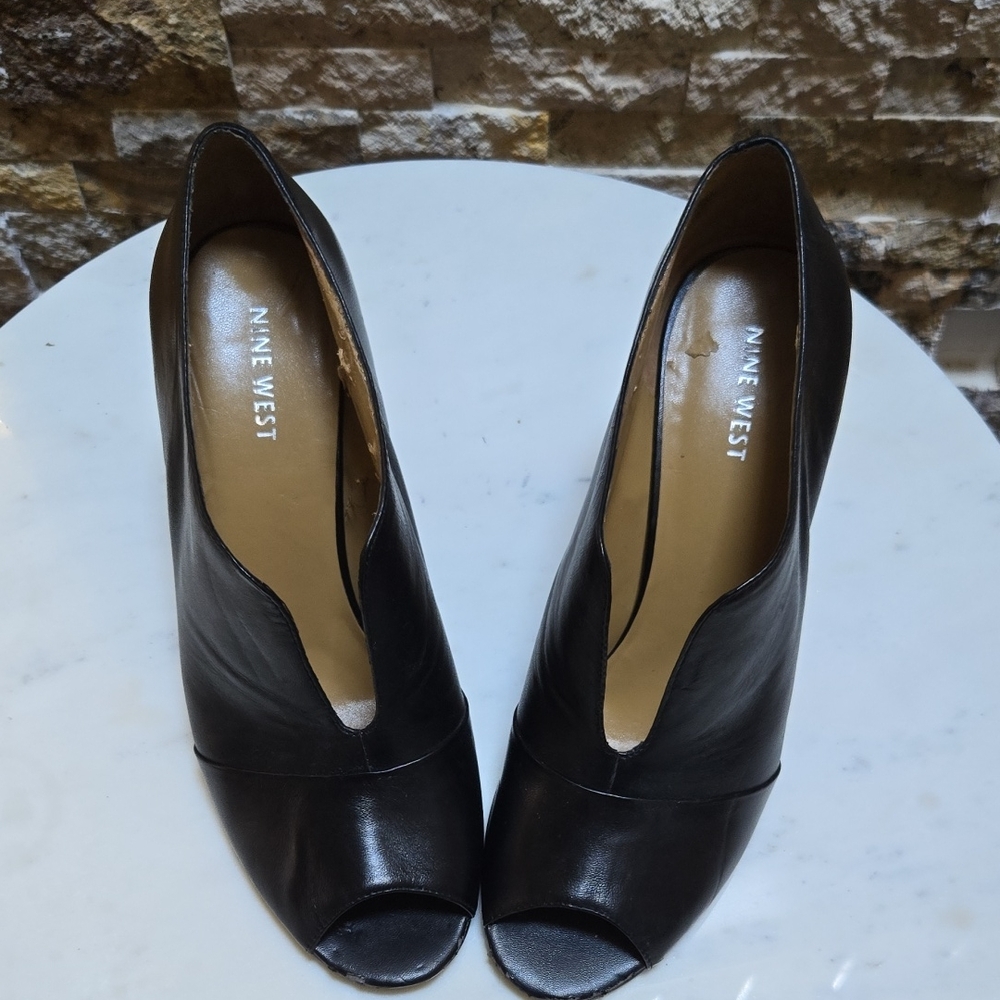 Nine West Elegant Black Peep Toe Heels